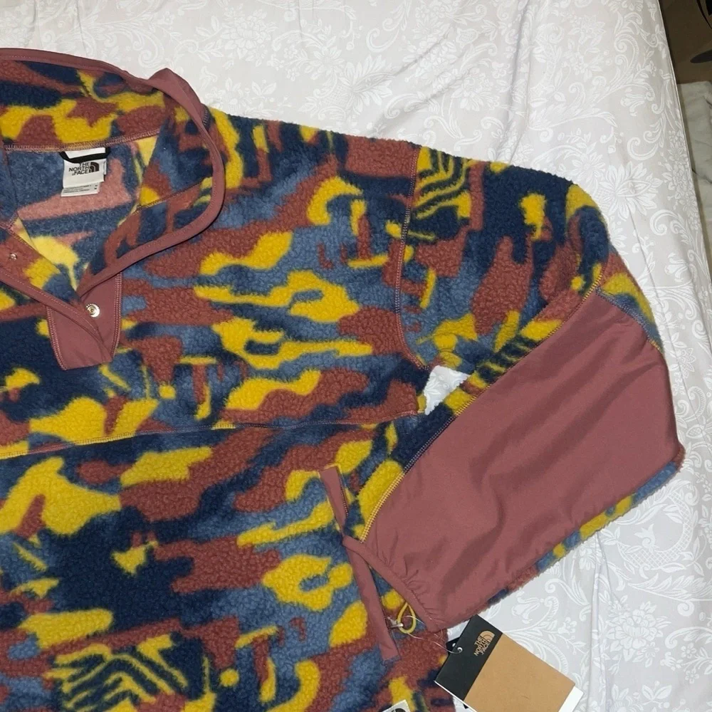 North face teddy sweater